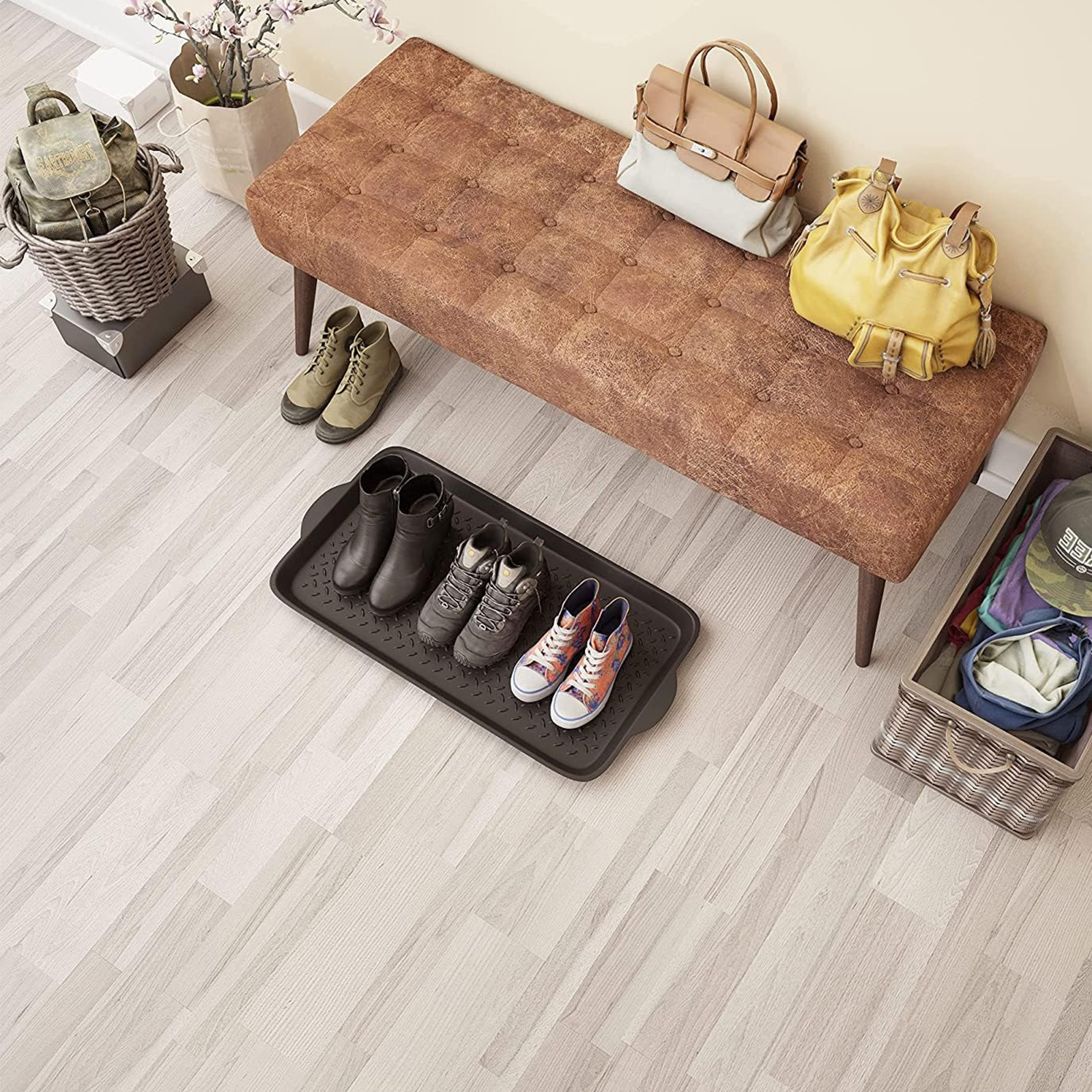 shoe storage tray in black